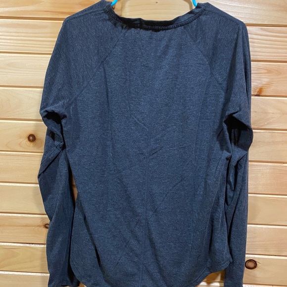 Basic gray longsleeve - Picture 3 of 3